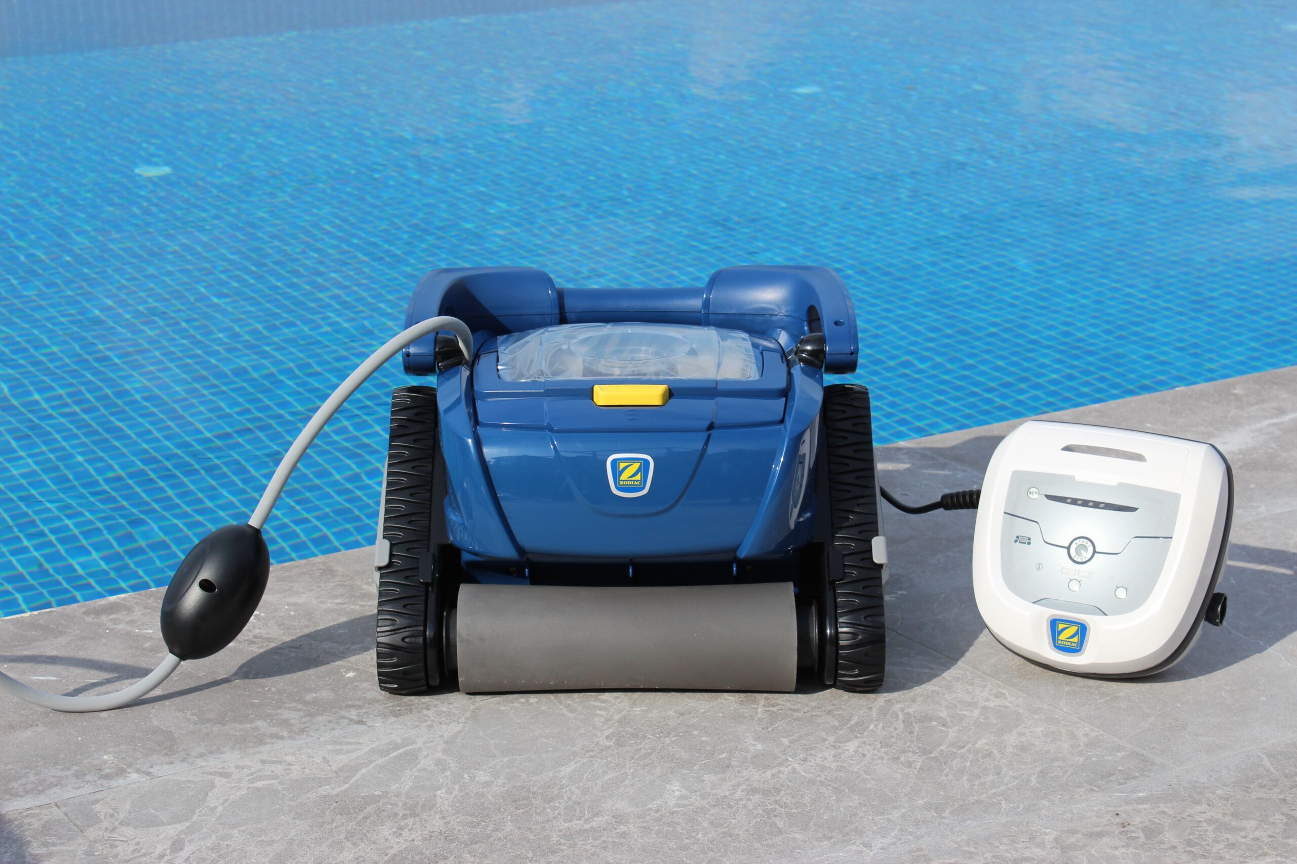 Robotic Pool Cleaner
